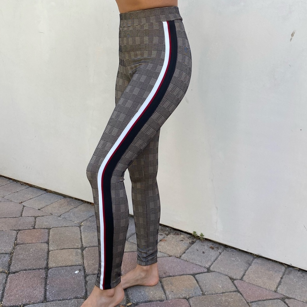 Zara Glen Plaid Knitted Leggings